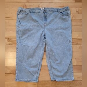 Penningtons d/C Jeans Women's Size 32 Light Blue Capri Jeans